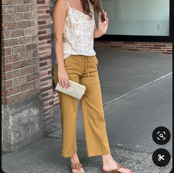 Liverpool Kelsey crop pant tie waist size 2/26 Dijon Gold - Picture 5 of 6